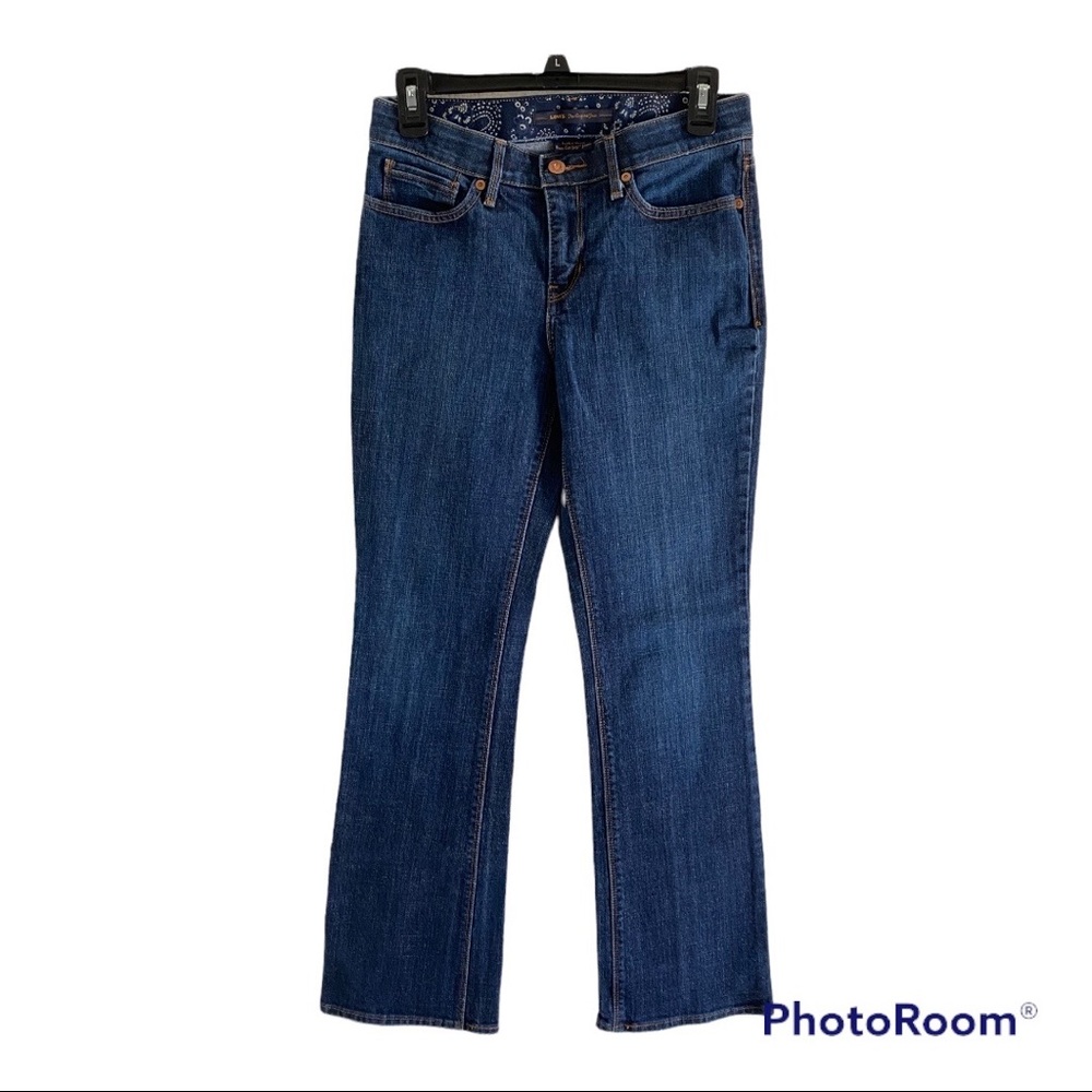 Levi’s The Original Jeans Boot Cut 525 Jeans/ Women's Jeans  Size medium